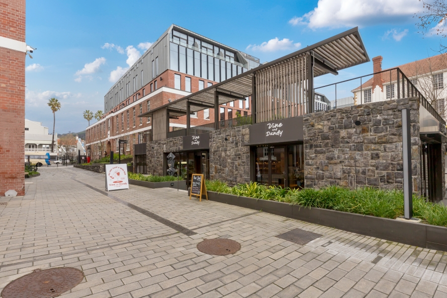 To Let commercial Property for Rent in Gardens Western Cape